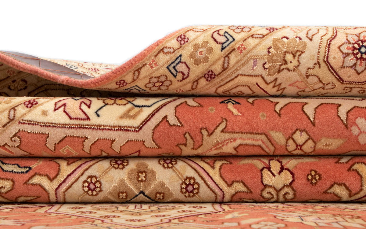 318 x 204 Tabriz