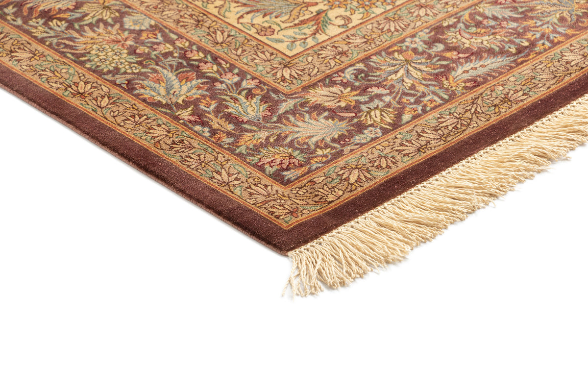 156x100 Ghom Silk