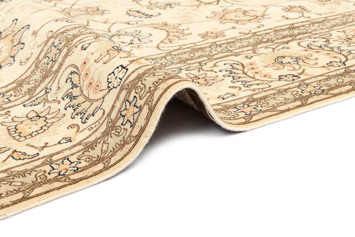 301x245 Tabriz fine