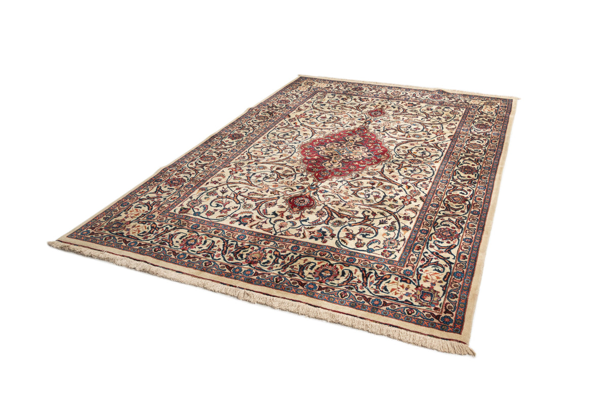 350x234 Tabriz