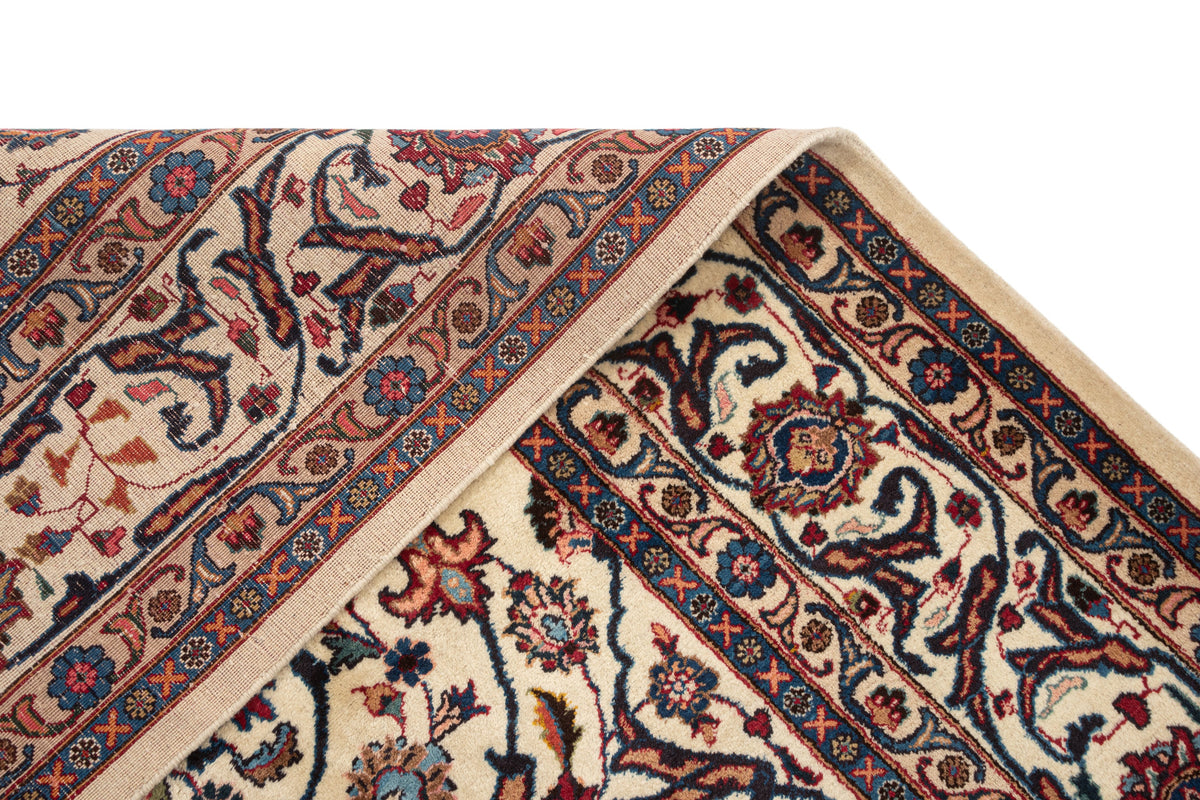 350x234 Tabriz