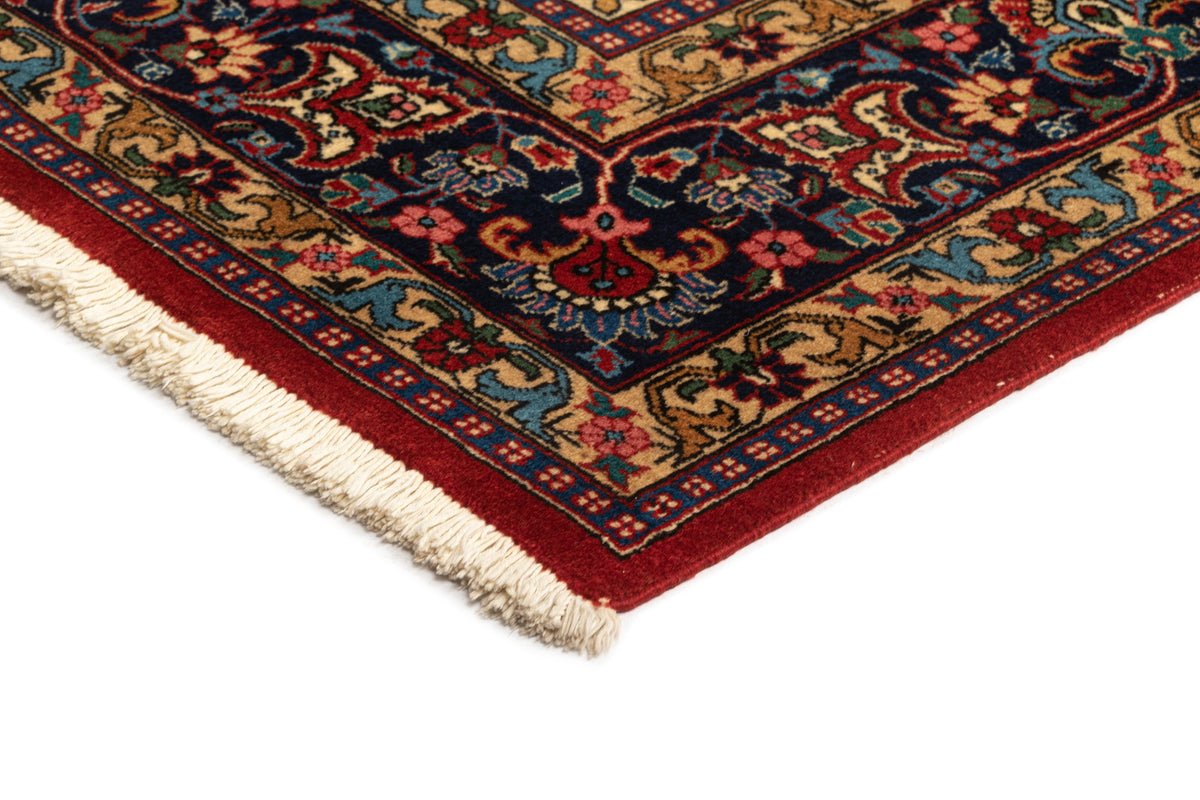 295 x 214 Täbriz