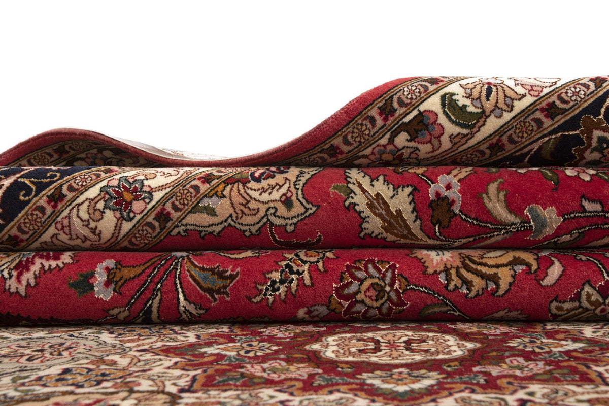 417x300 Tabriz fine