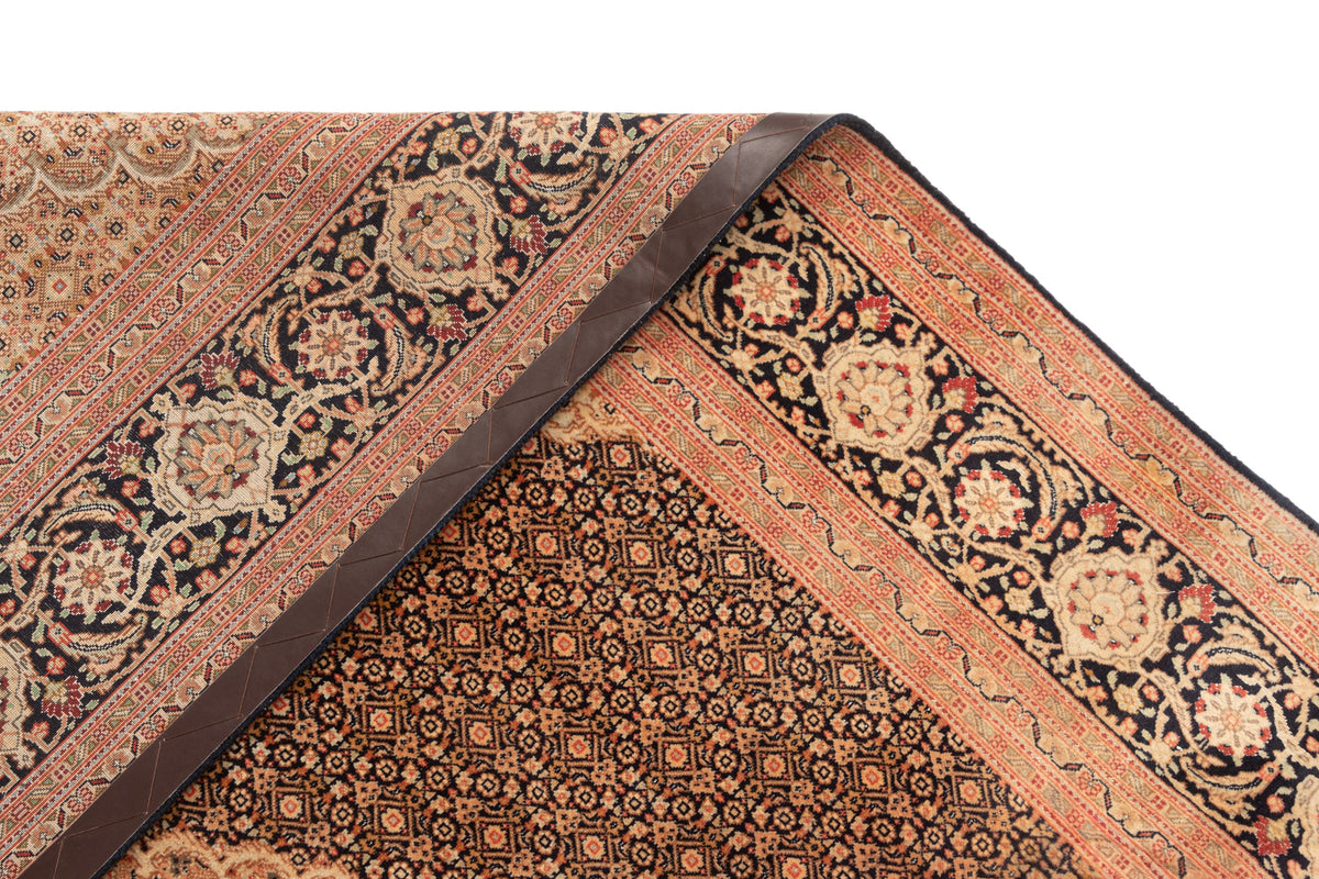 299x200 Tabriz