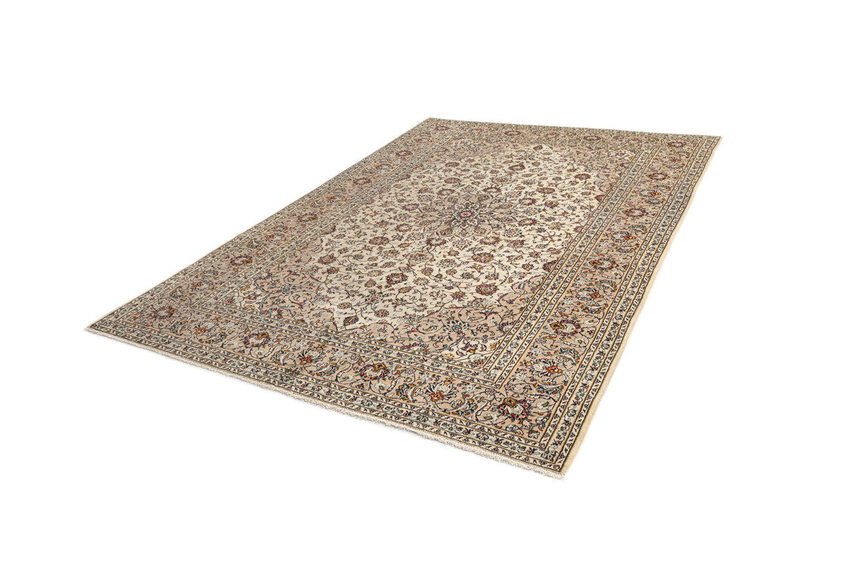 335x245 Kirman