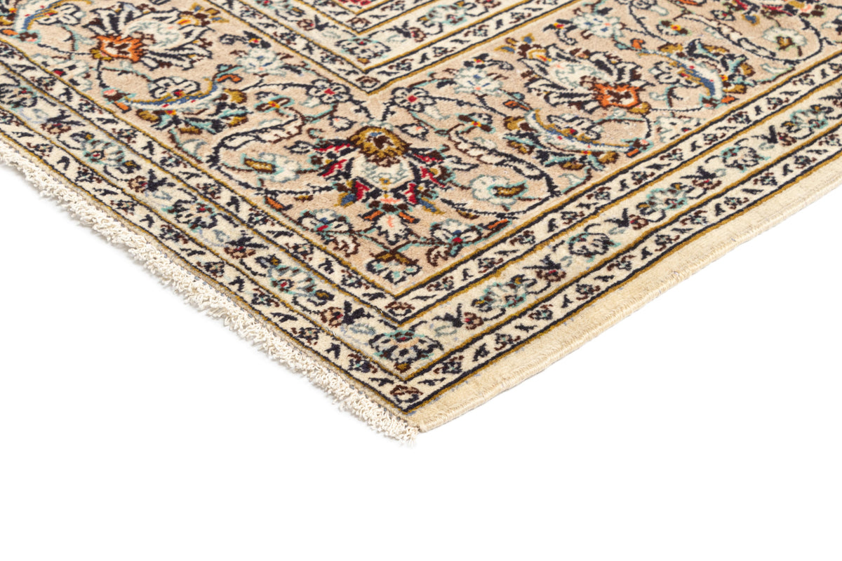 335x245 Kirman