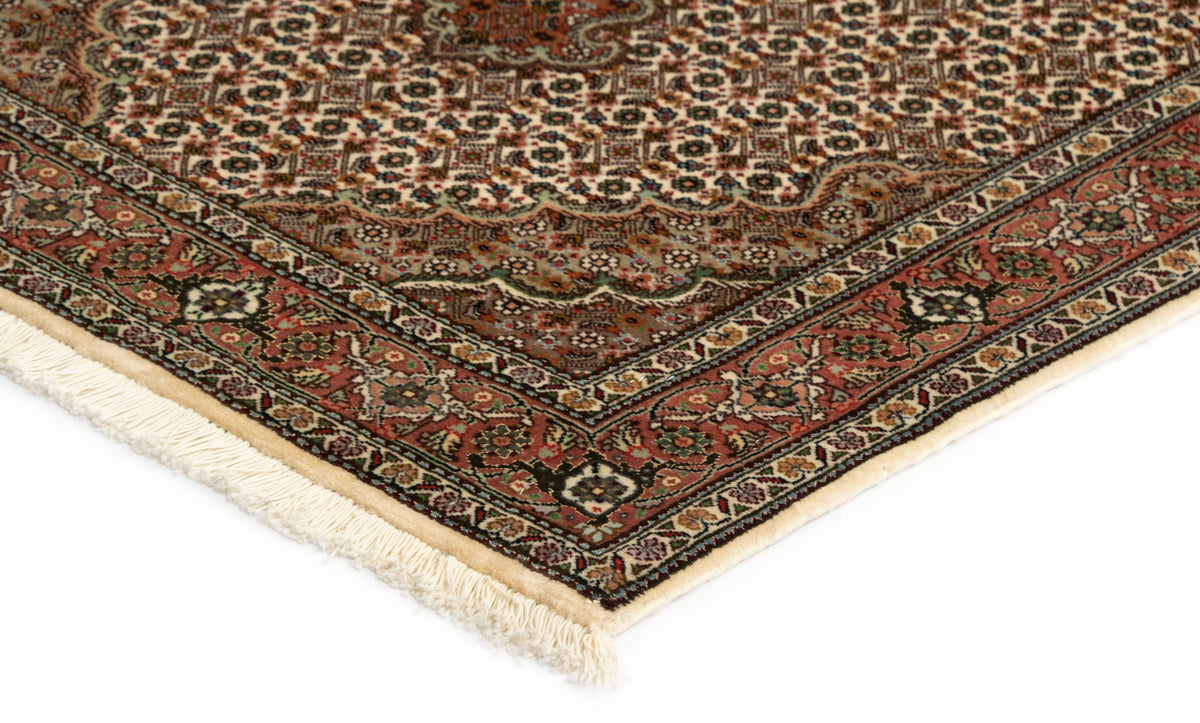 346x87 Tabriz Mahi avec soie