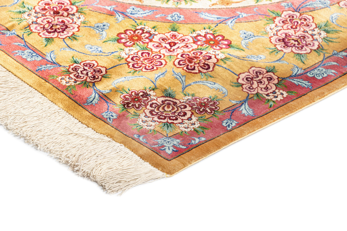 150x101 Ghom silk