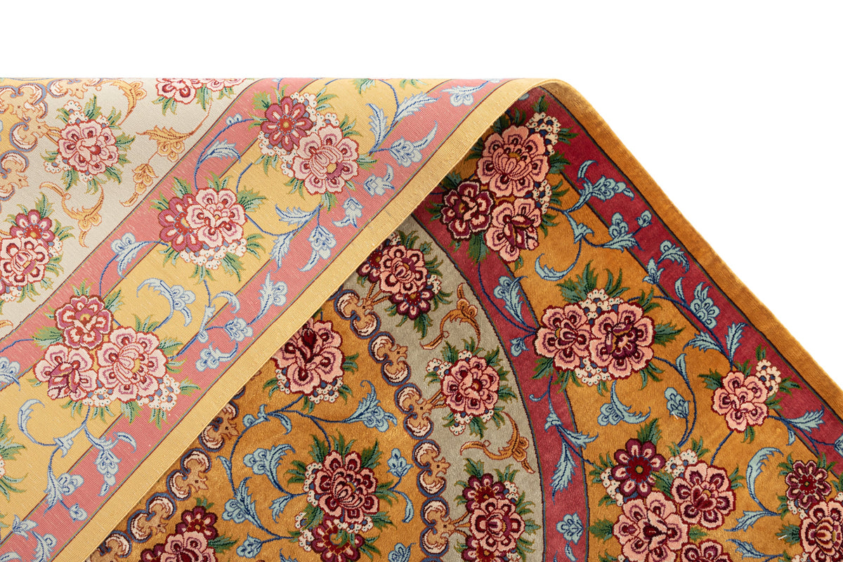 150x101 Ghom silk