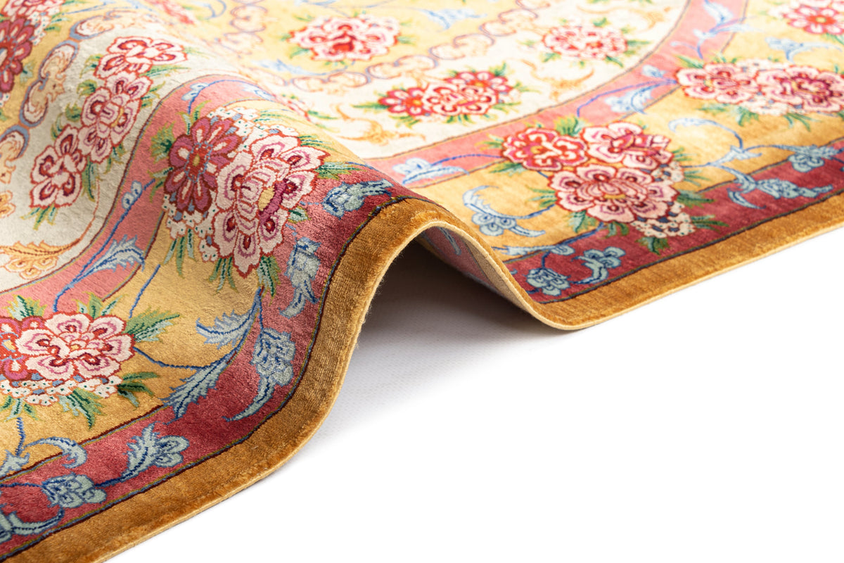 150x101 Ghom silk