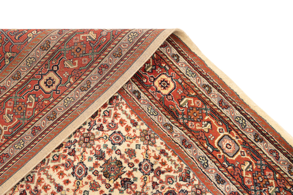 335x246 Herati
