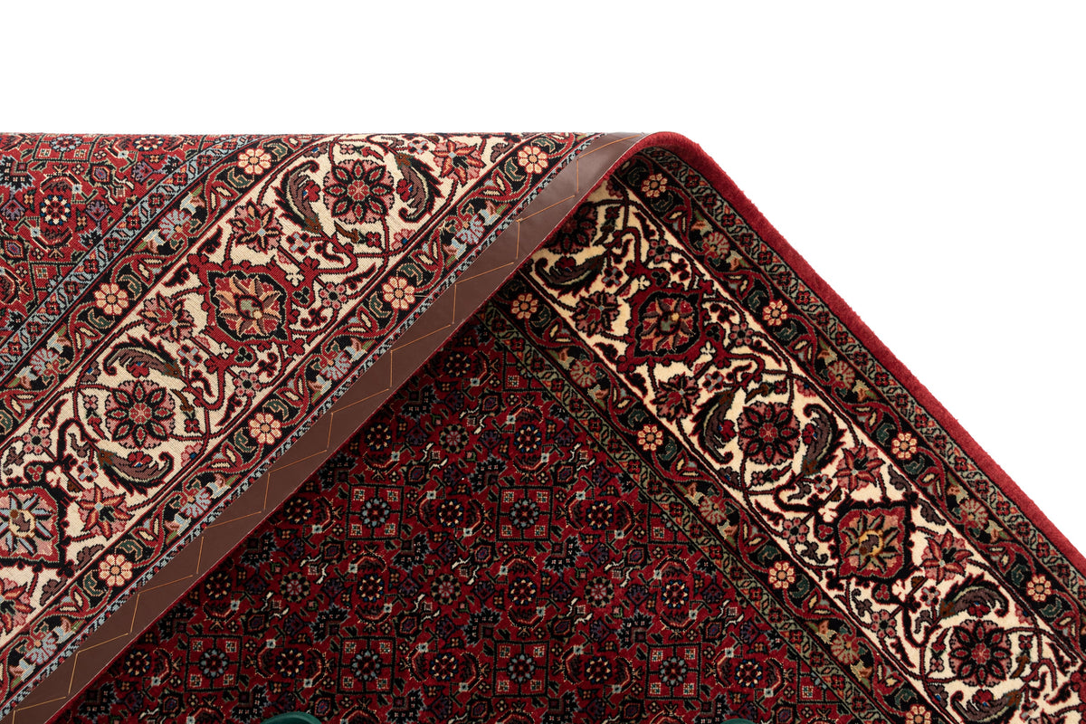 209x205 Bidjar con seta