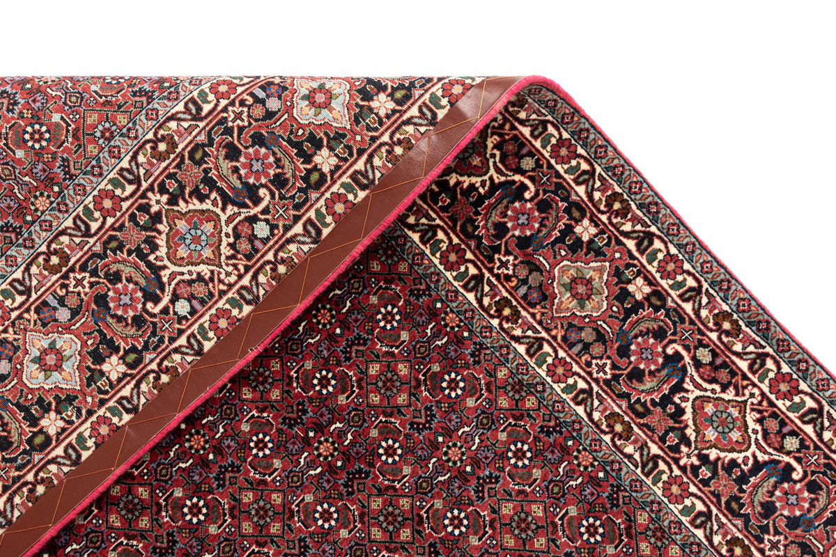 250x206 Bidjar