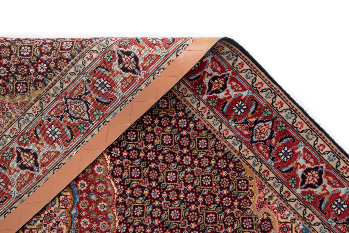 210x150 Tabriz Mahi con seta