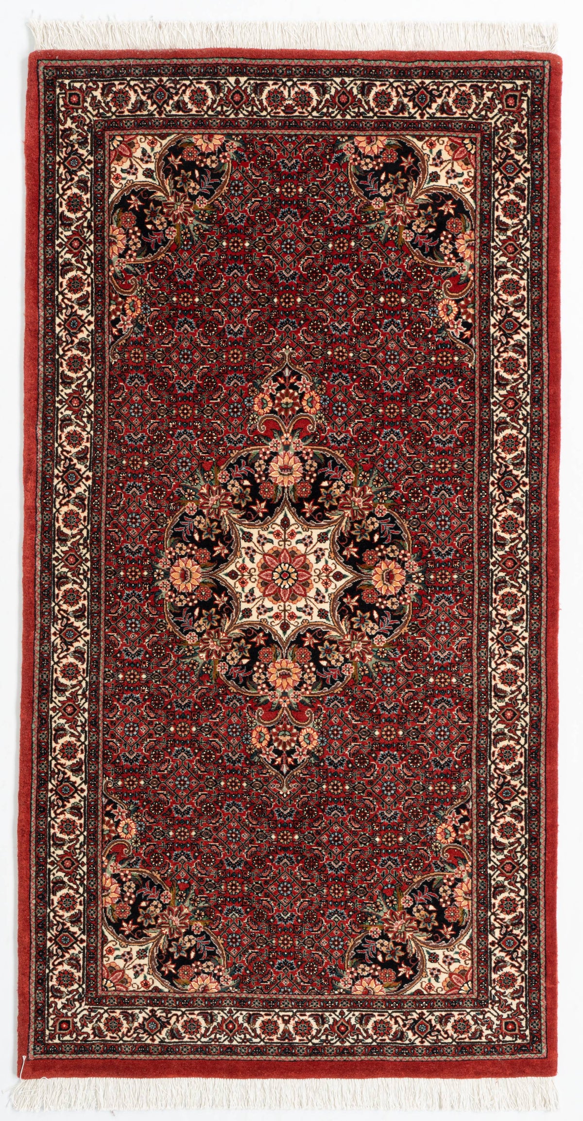 202 x 104 Bidjar