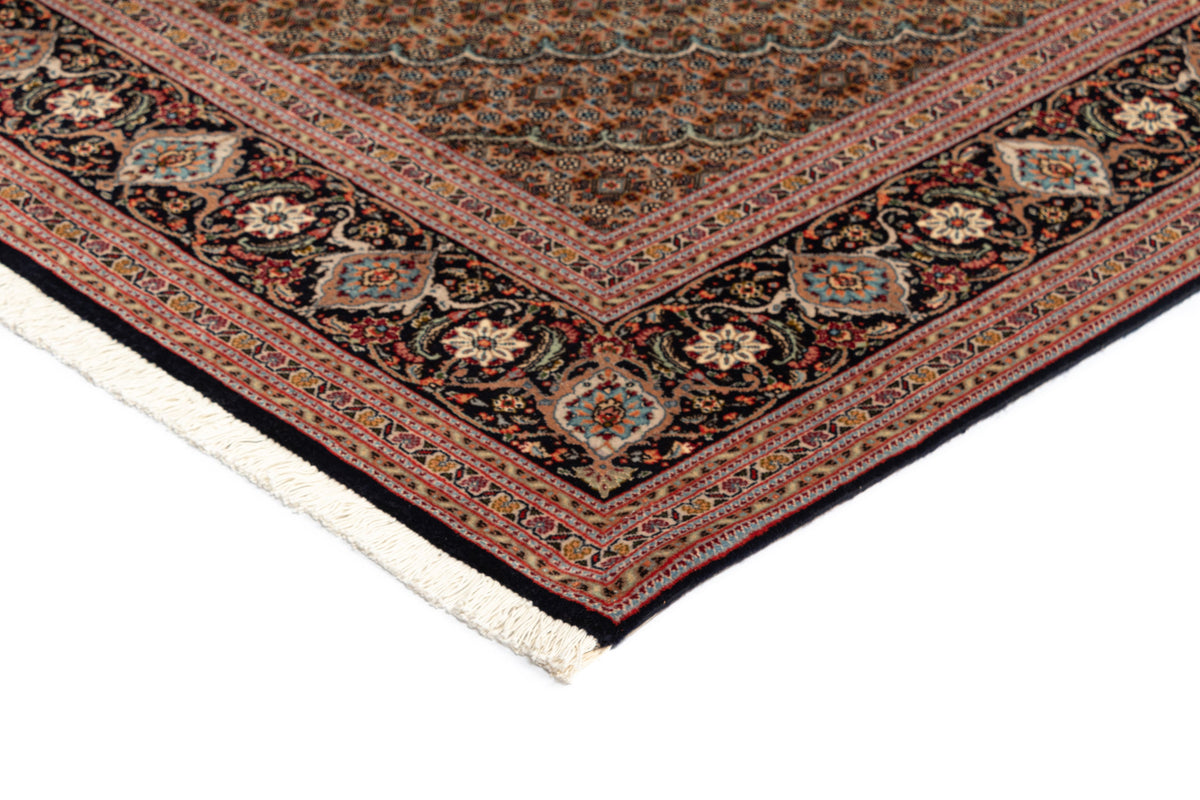 300x202 Tabriz Mahi con seta