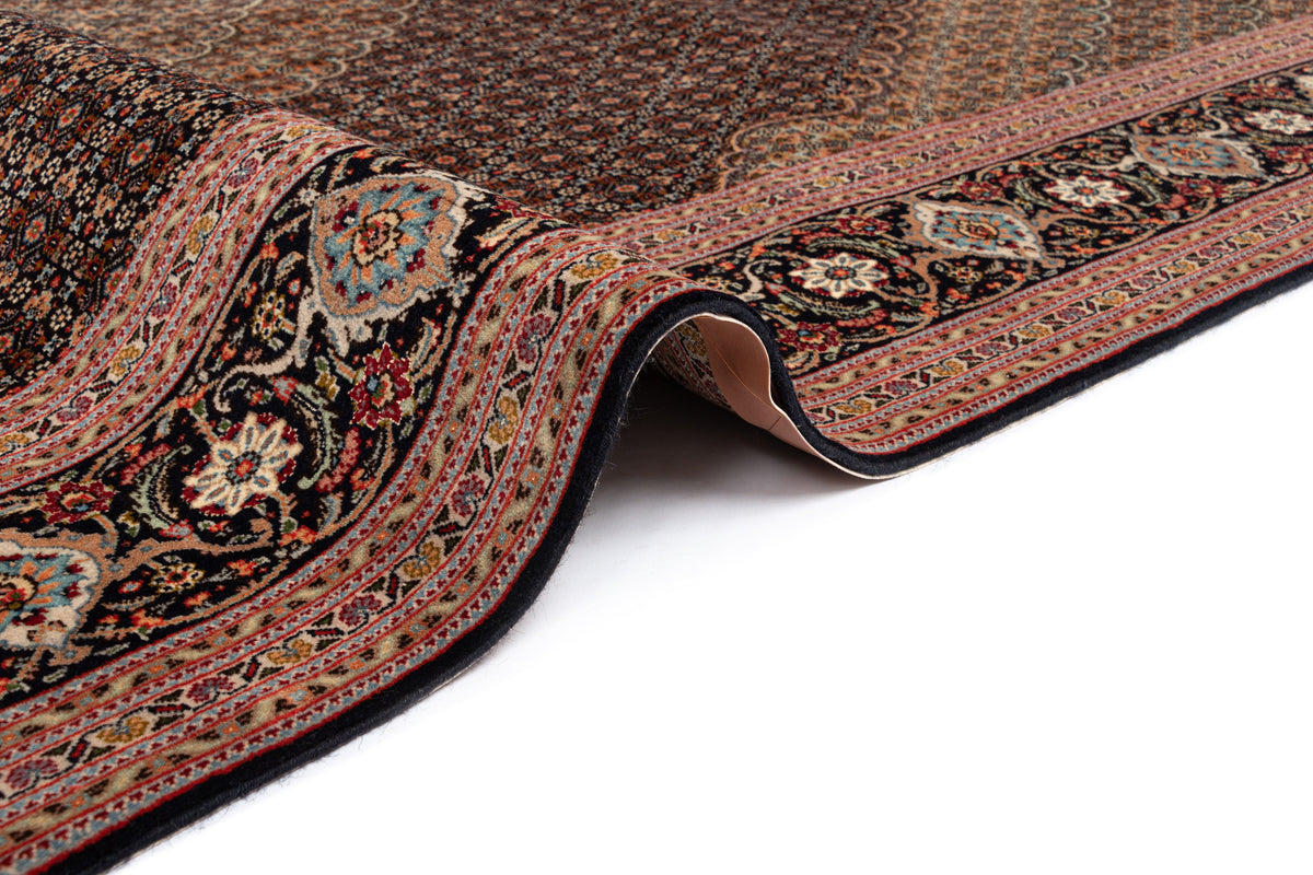300x202 Tabriz Mahi con seta