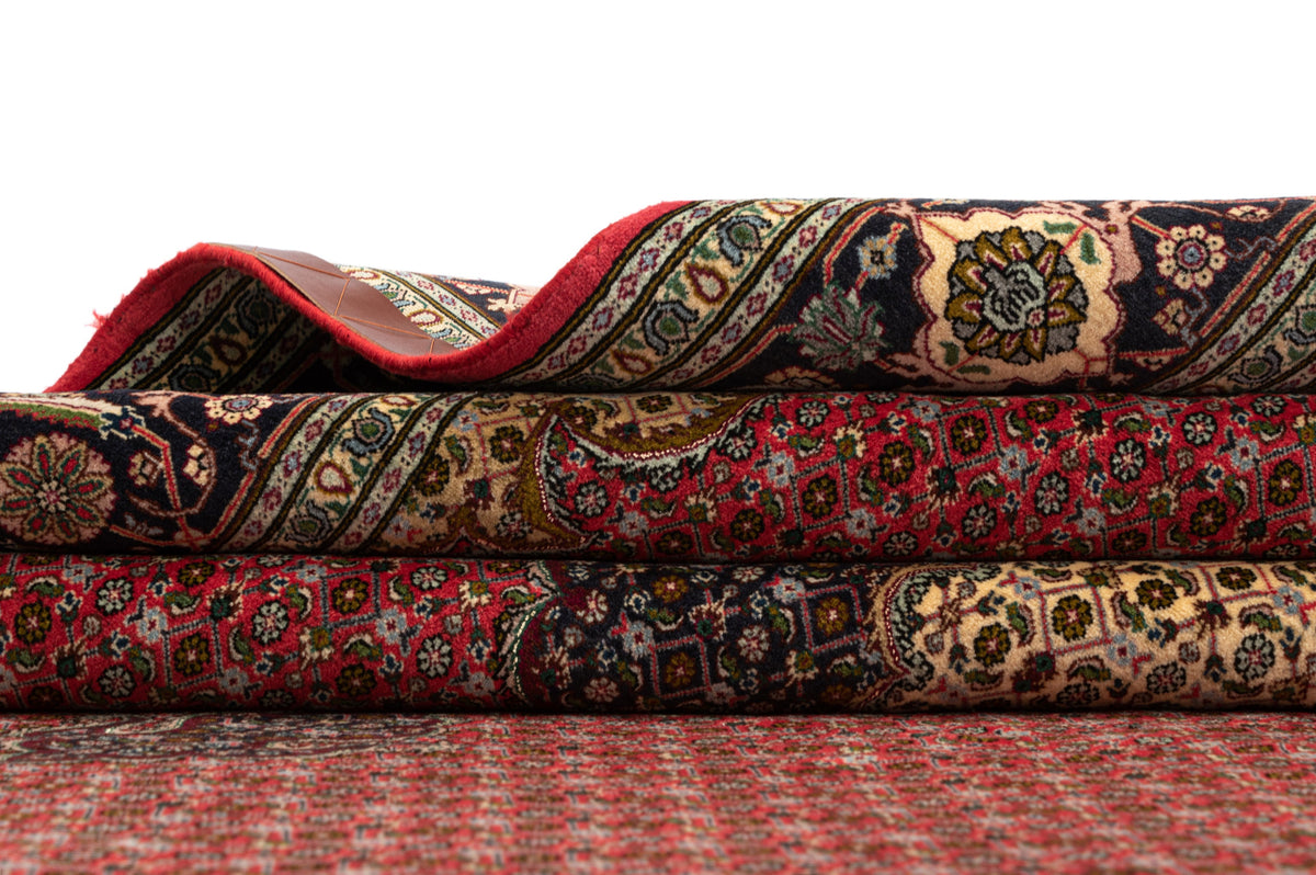 305x201 Mahi di Tabriz con seta