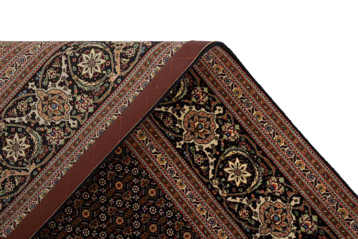 305x210 Mahi di Tabriz con seta