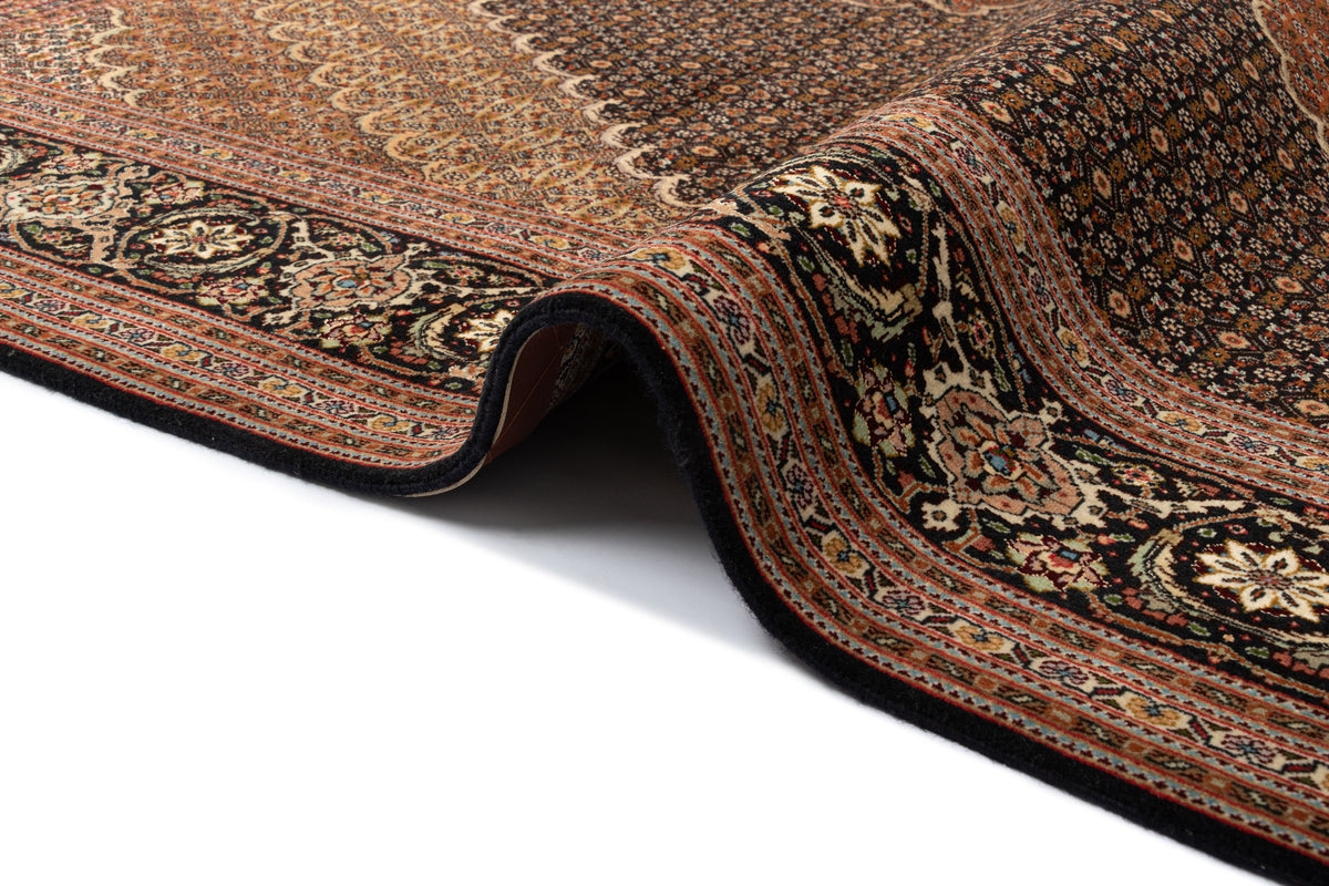 305x210 Mahi di Tabriz con seta