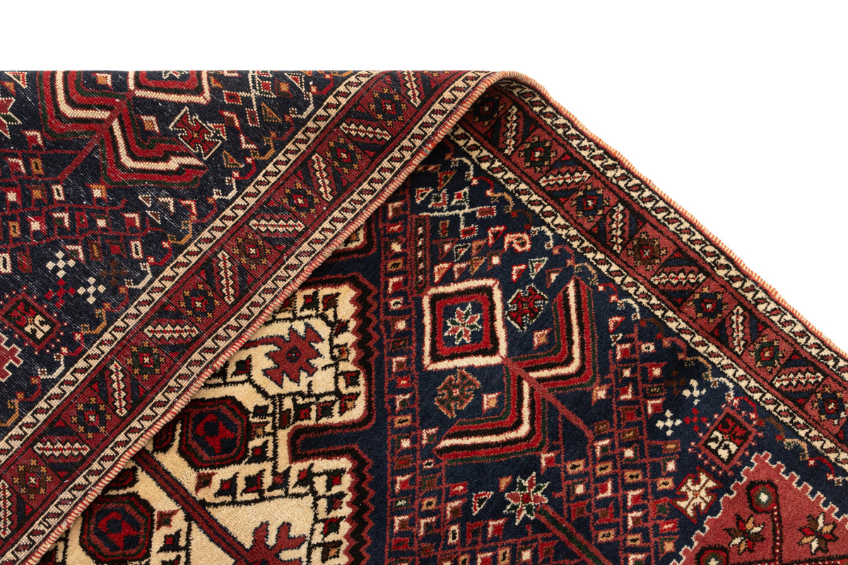 173 x 121 Afshar