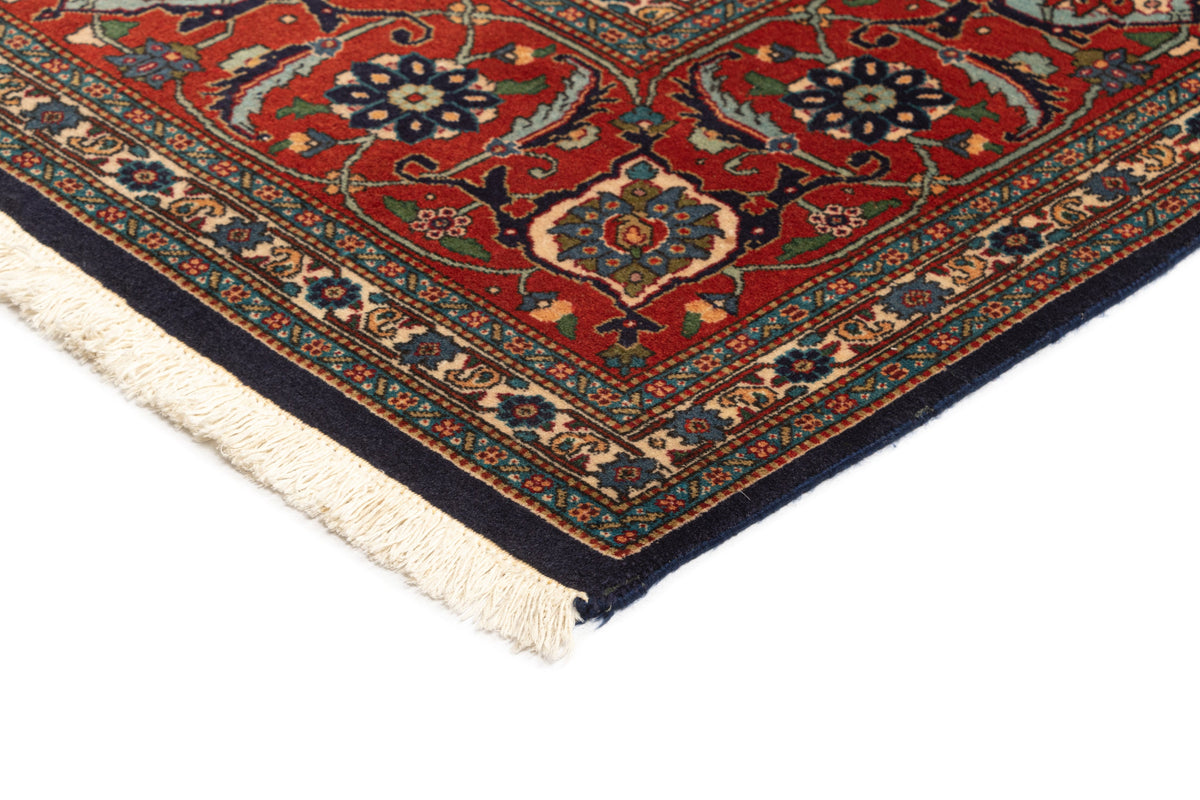 349 x 256 Tabriz