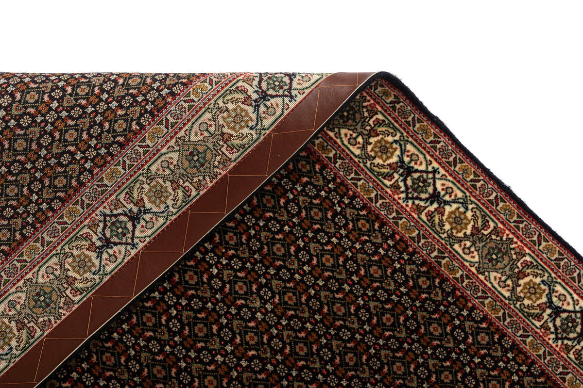 197x82 Tabriz Mahi