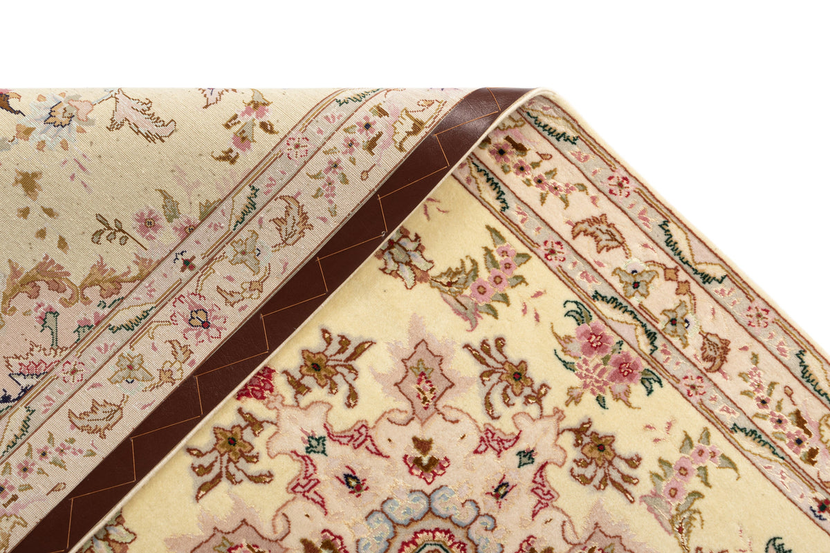 215x83 Tabriz con seta