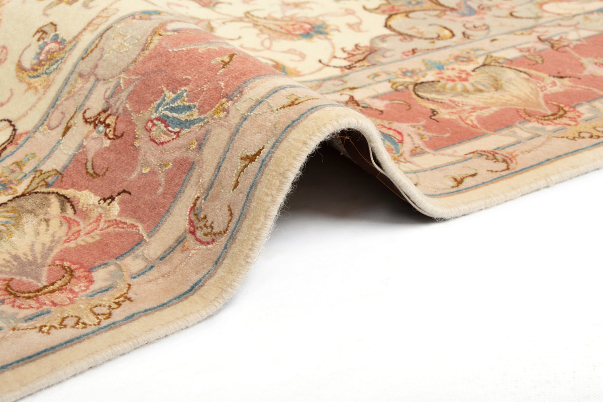 192x152 Tabriz con seta