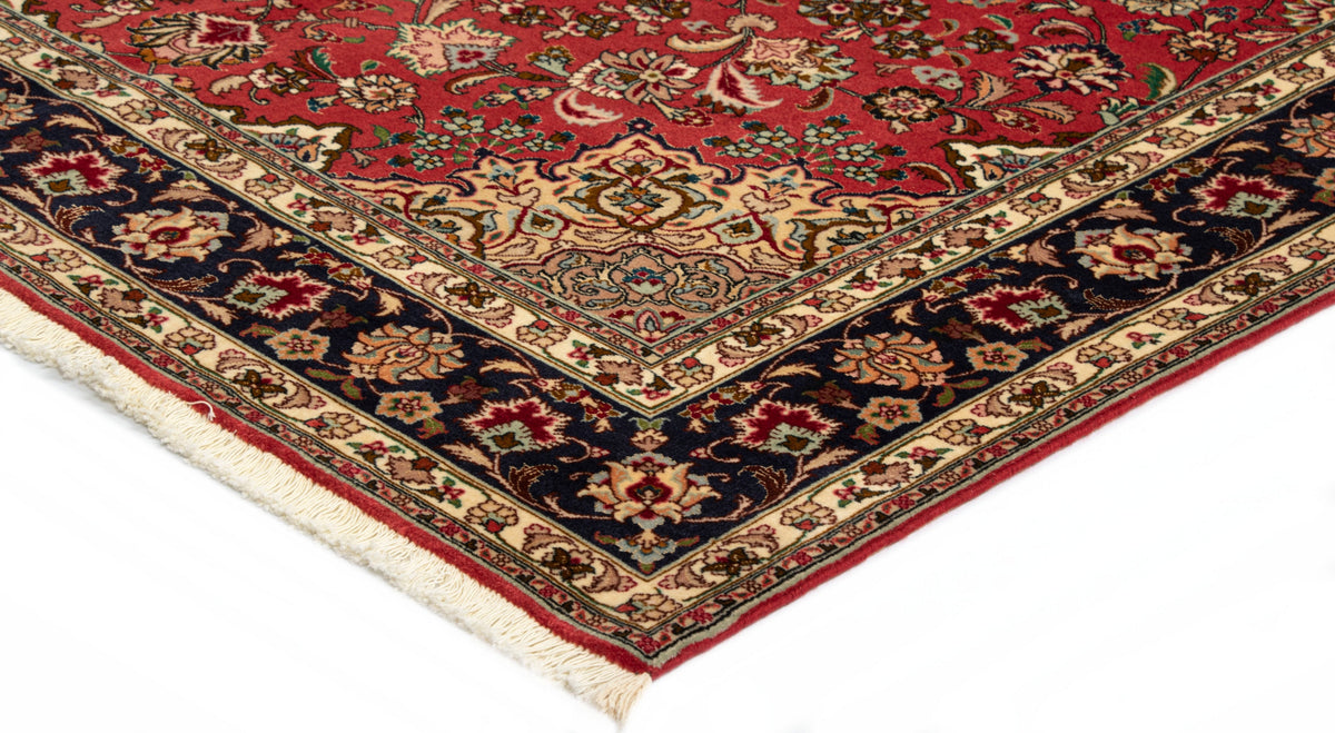 200 x 148 Täbriz mit Seide