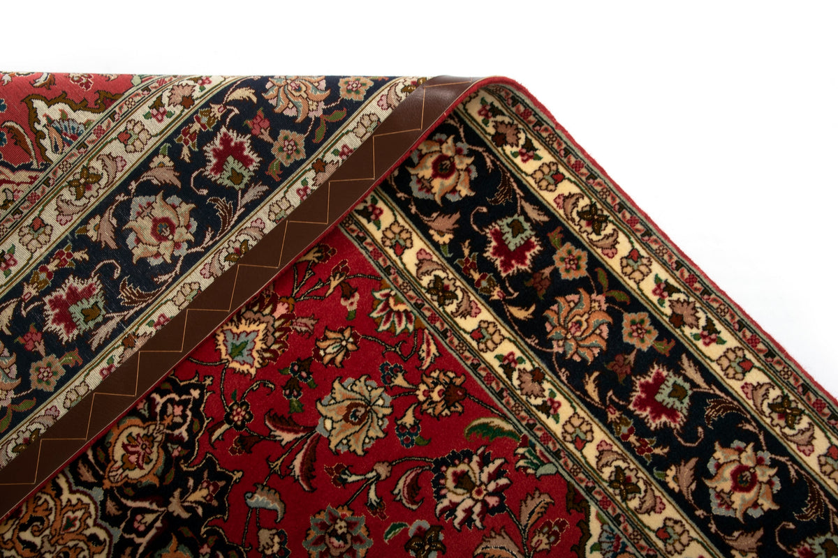 200 x 148 Täbriz mit Seide