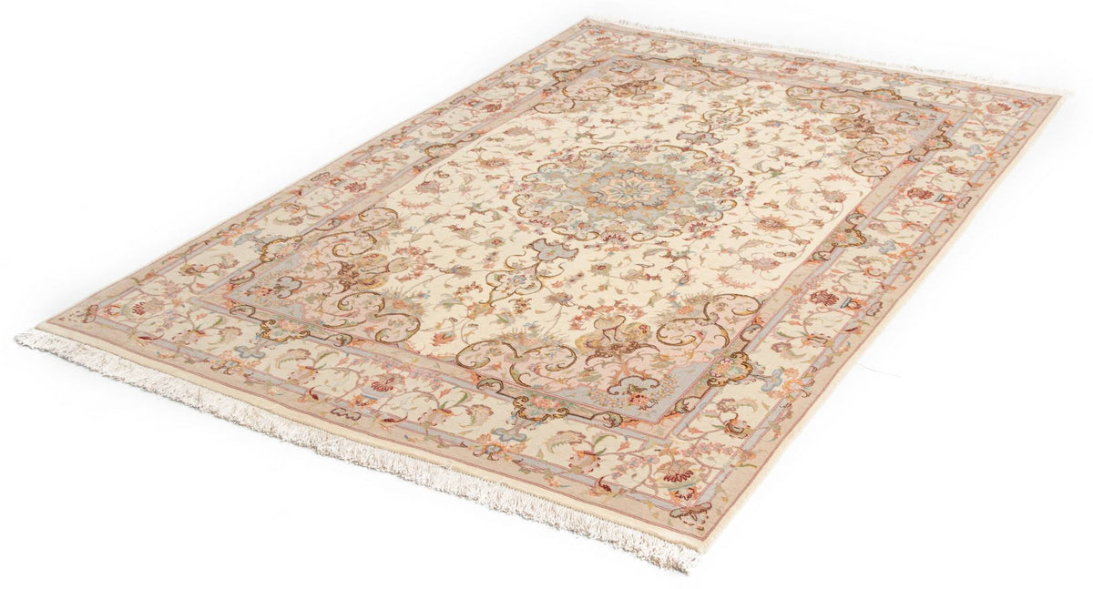202x150 Tabriz con seta