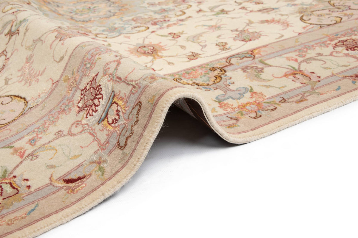 202x150 Tabriz con seta