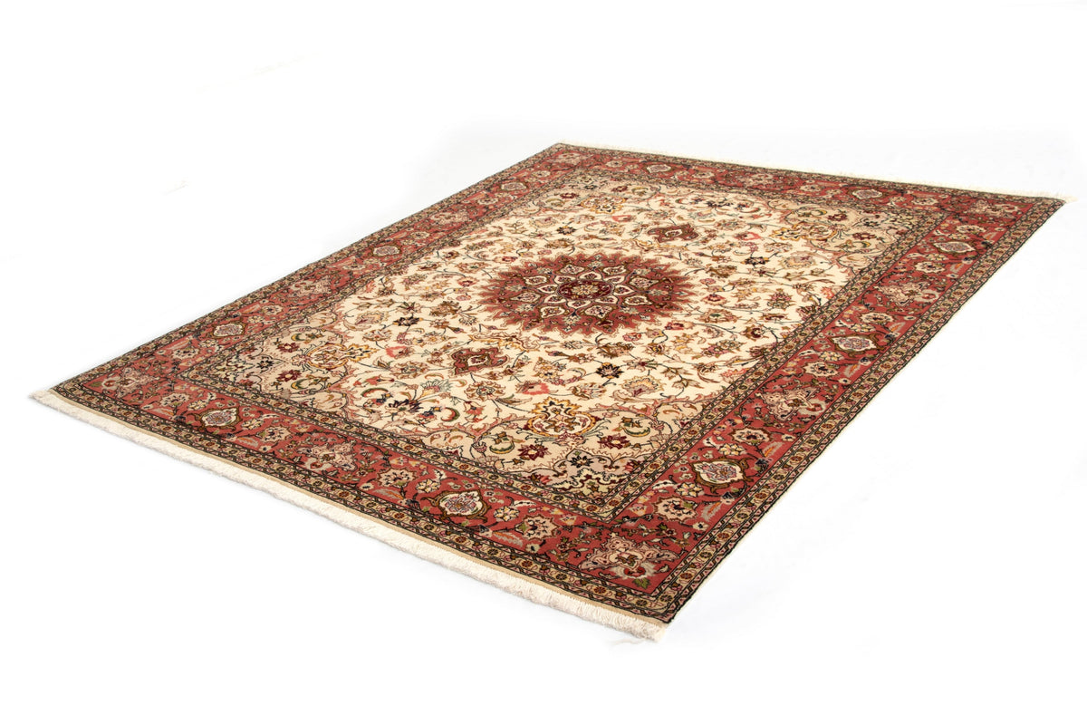 211x153 Tabriz con seta