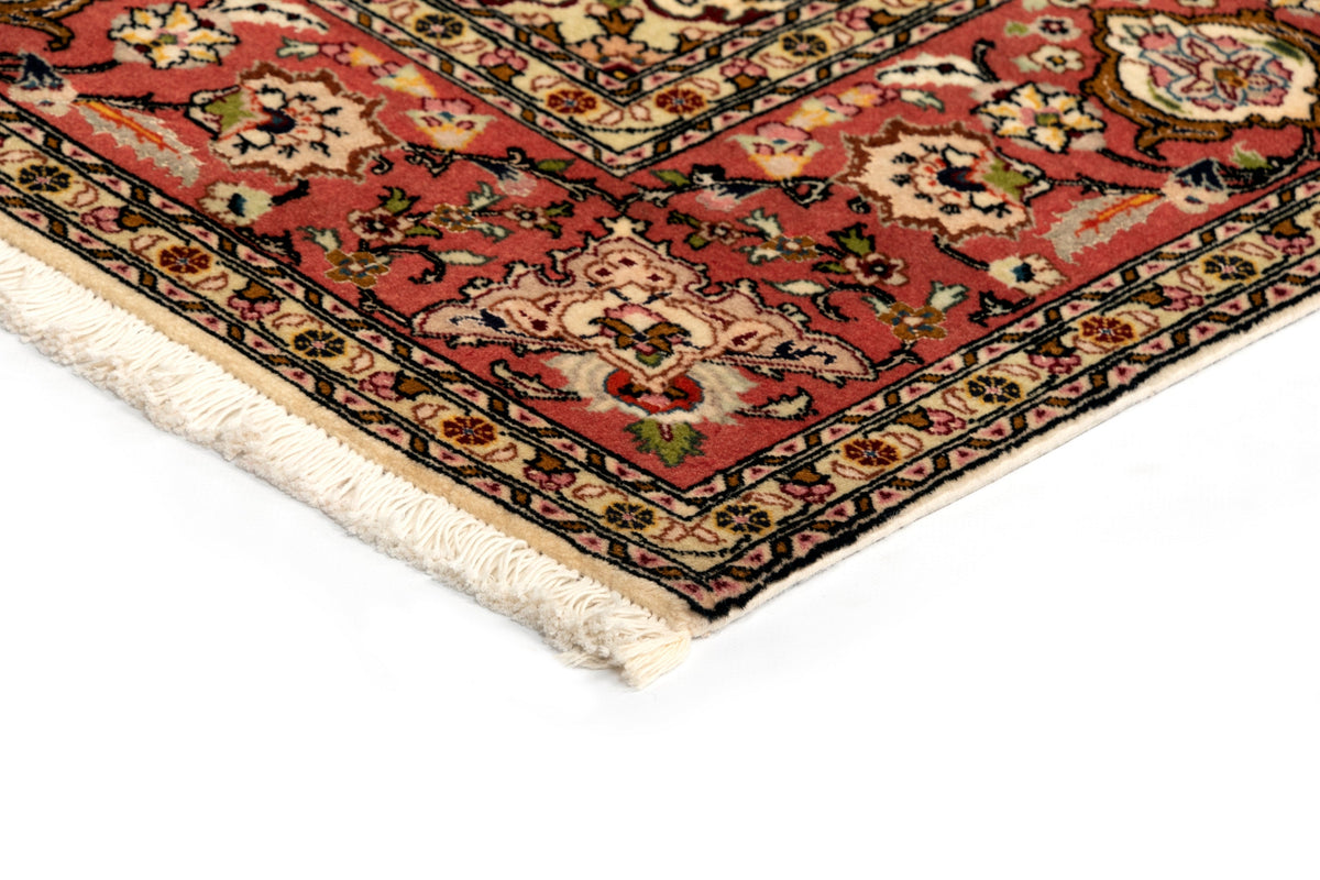 211x153 Tabriz con seta