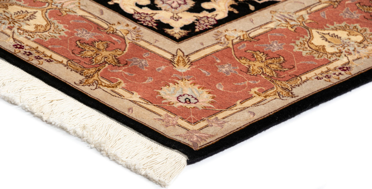 201x152 Tabriz with silk