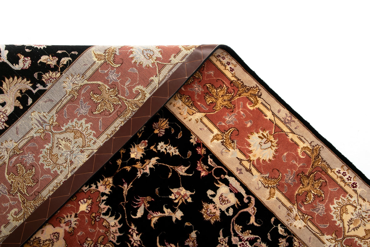 201x152 Tabriz with silk