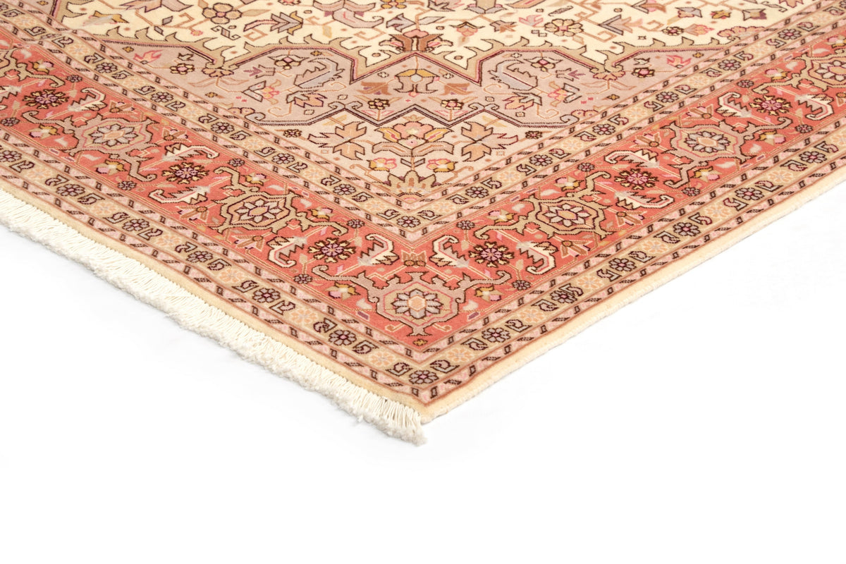 200 x 152 Täbriz mit Seide