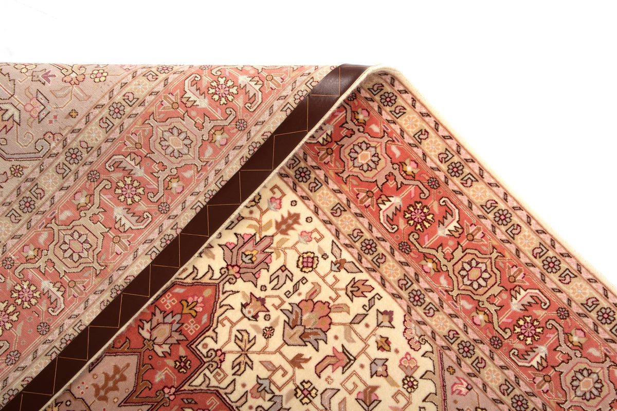 200 x 152 Täbriz mit Seide