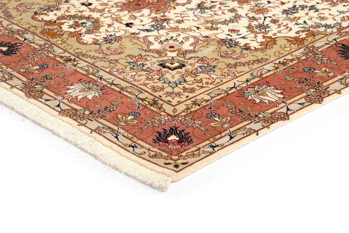 205 x 152 Täbriz mit Seide