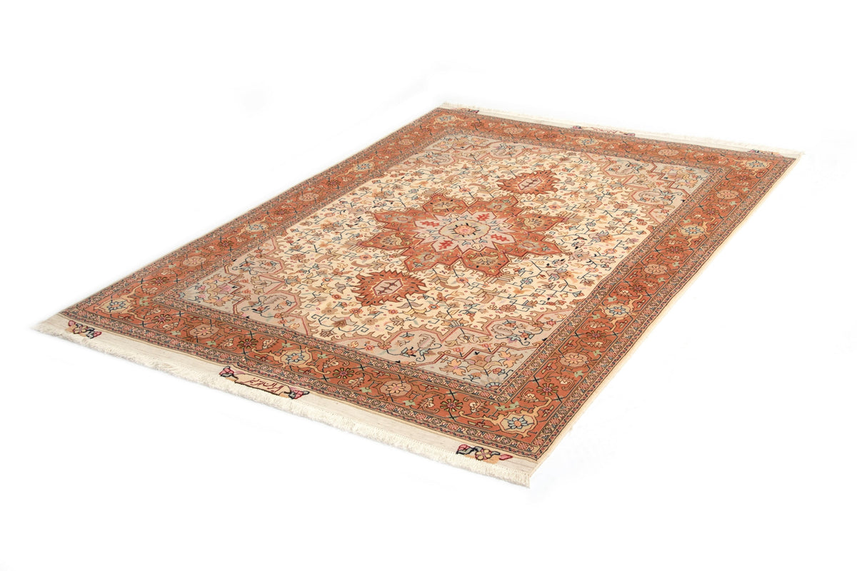 205 x 155 Täbriz mit Seide