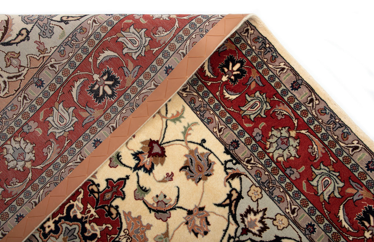 209x156 Tabriz con seta