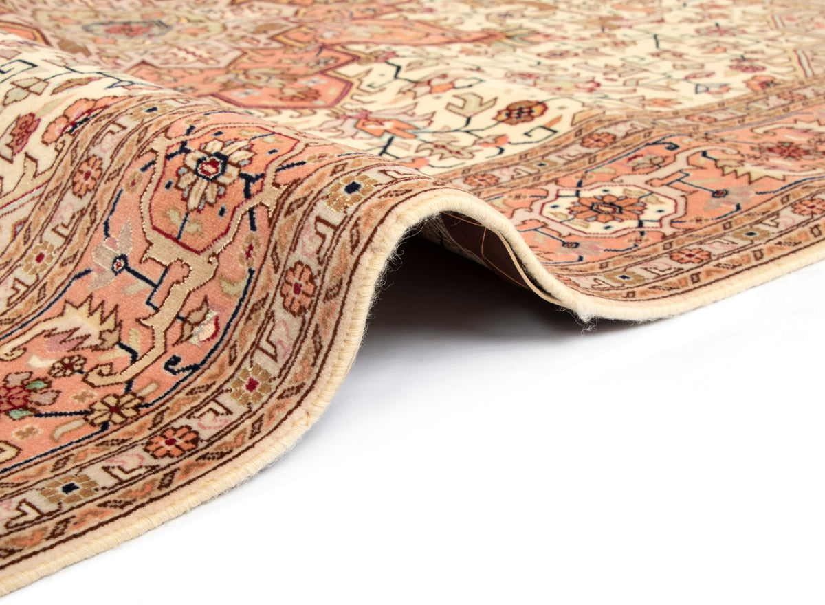 205 x 150 Täbriz mit Seide