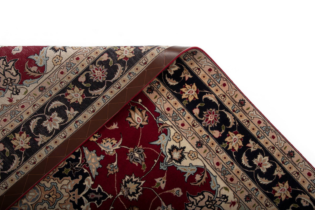 154x101 Tabriz avec soie