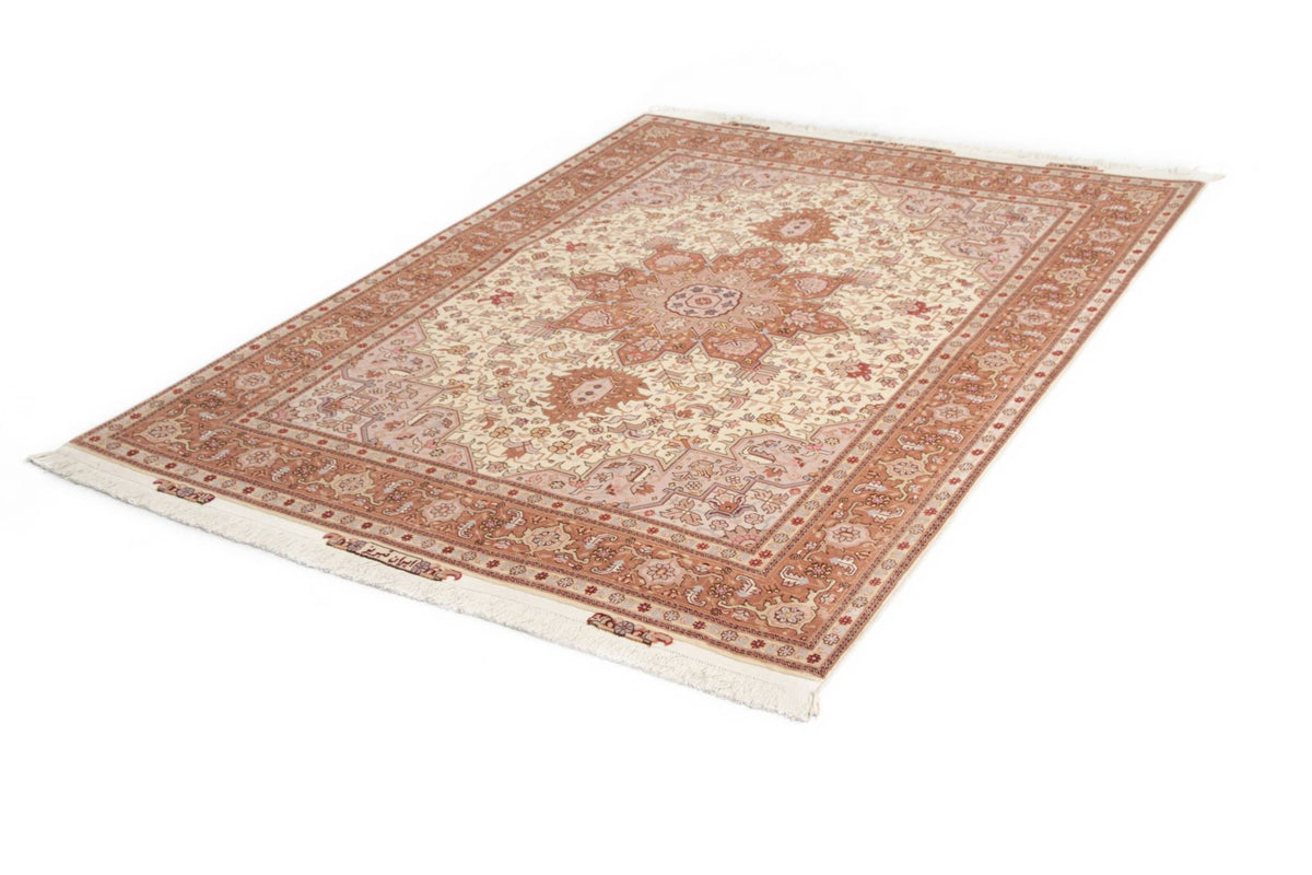 200x112 Tabriz with silk