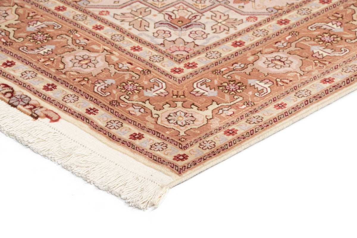 200x112 Tabriz with silk