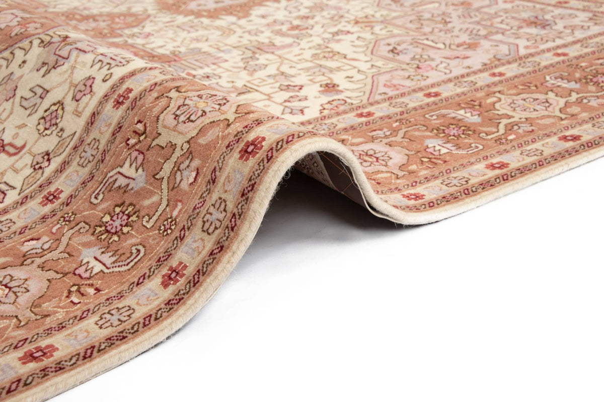 200x112 Tabriz with silk