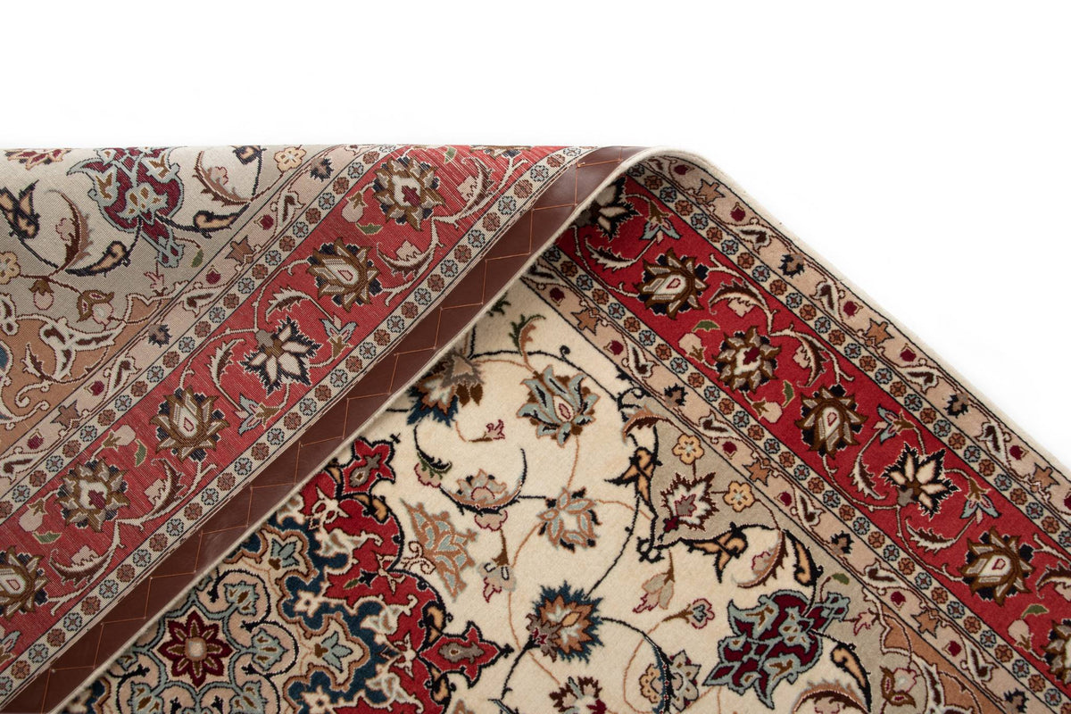 206 x 151 Täbriz mit Seide