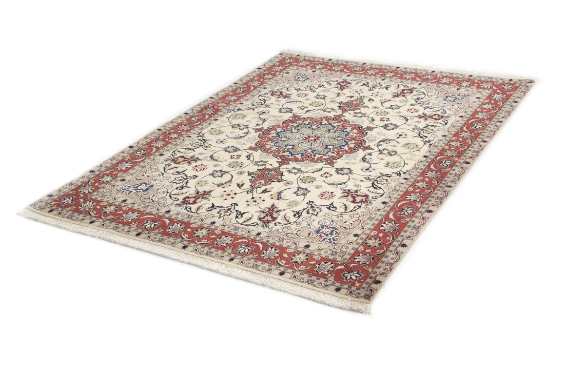 209 x 154 Täbriz mit Seide