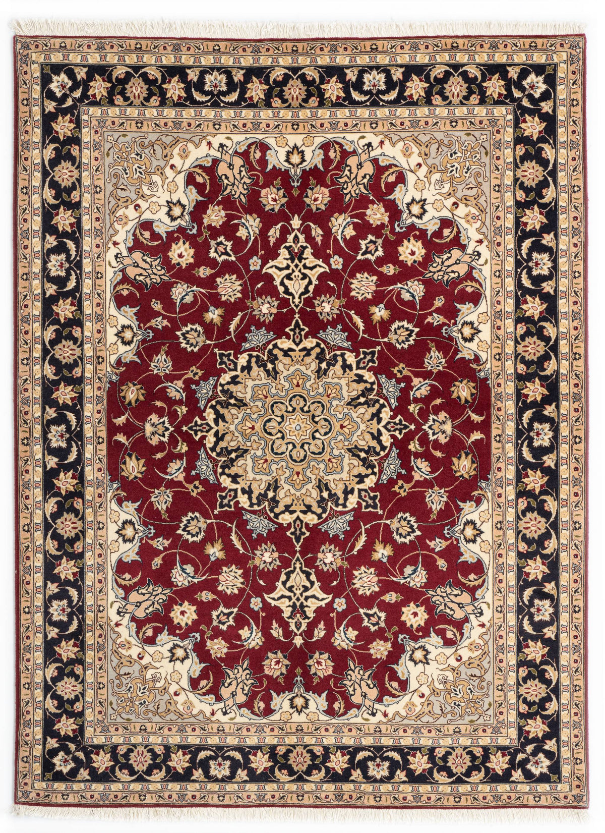 207 x 154 Täbriz mit Seide